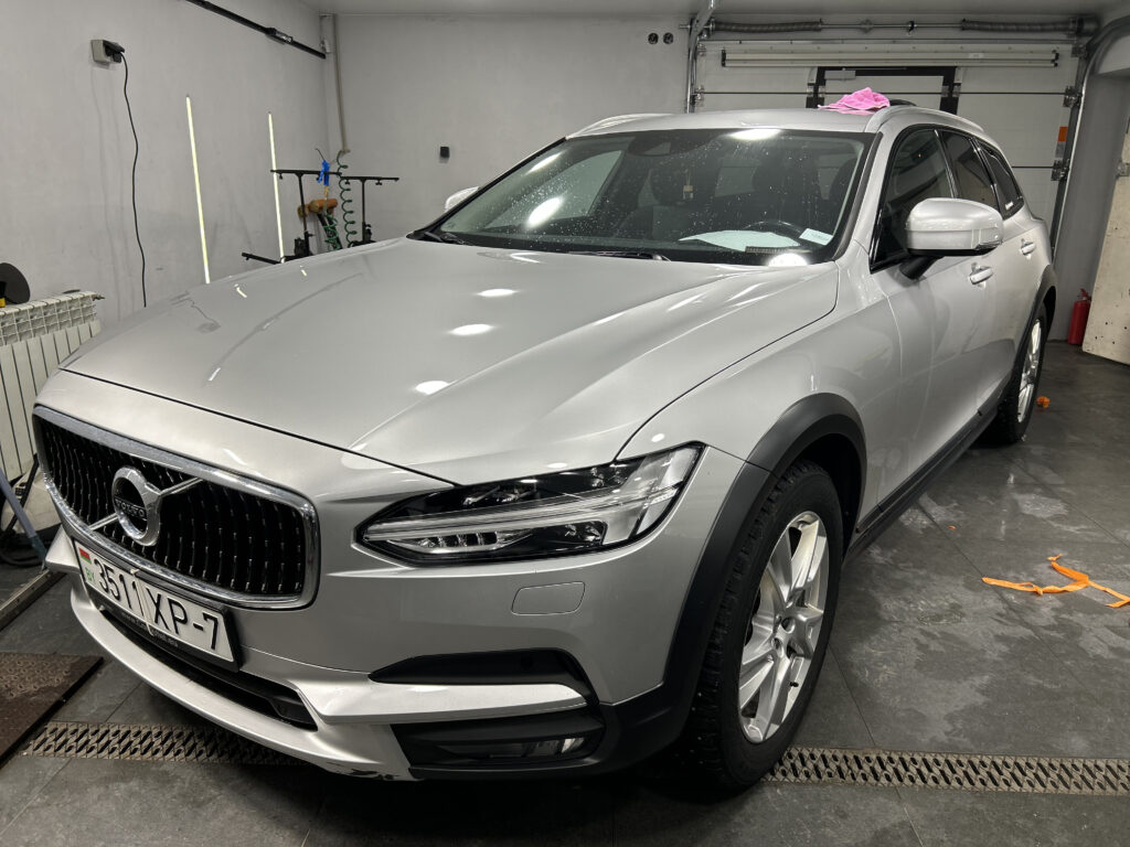 Оклейка пленкой Volvo V90