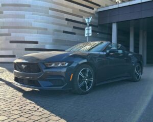 Оклейка пленкой Ford Mustang