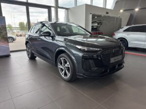 Оклейка пленкой Audi Q6 e-tron